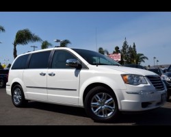 2008 Chrysler Town & Country