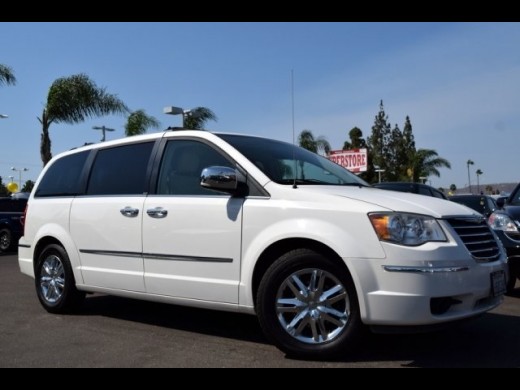 2008 Chrysler Town & Country