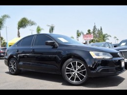 BUY VOLKSWAGEN JETTA 2012 2.0L S, Demo Auto Sales