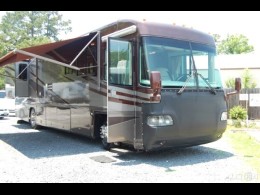 BUY DAMON MOTOR COACH ESCAPER 4076 400 HP DIESEL 2004, Demo Auto Sales