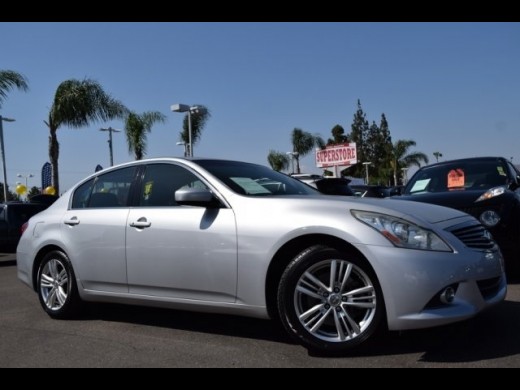 2010 Infiniti G37